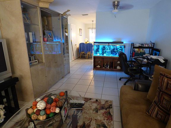 5th image of 1933 Doffer Ln