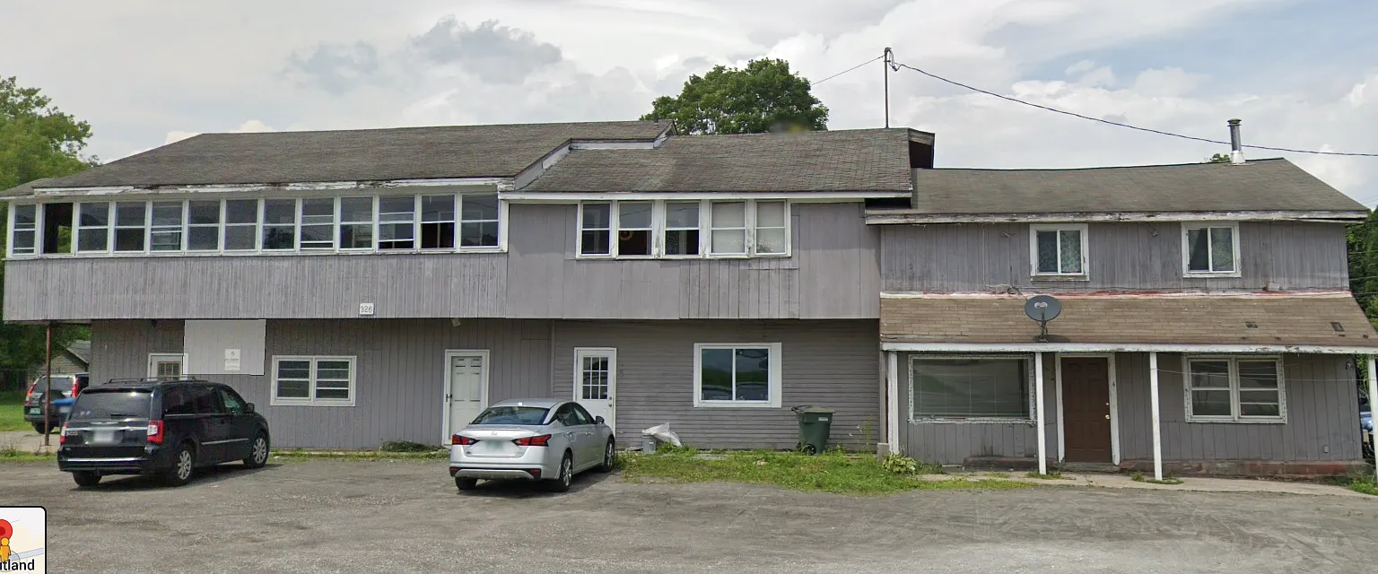 2 bed, 970 sqft, $1,275 — Photo 1