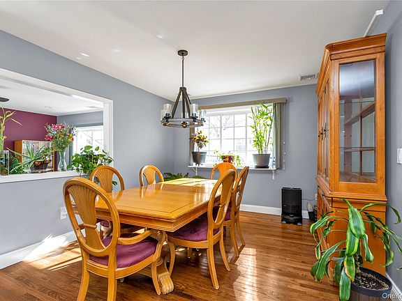 5th image of 867 Preston Road