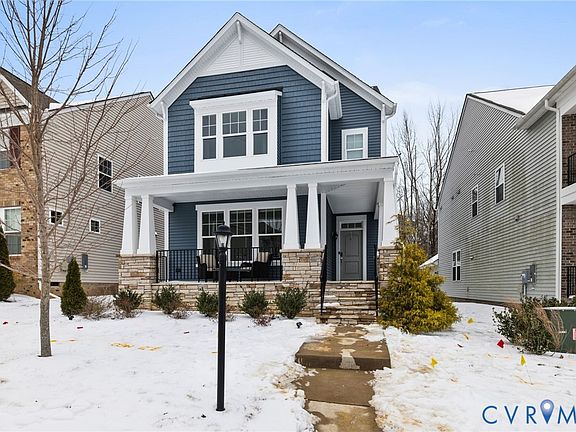 2nd image of 17019 Thornapple Ct