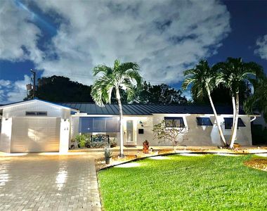 733 SE 9th Ave, Deerfield Beach, FL, 33441