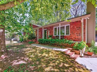 201 Dunhagan Pl, Cary, NC 27511