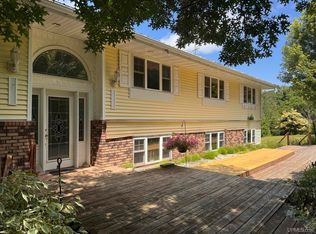 117 Sno Dance Dr, Wakefield, MI 49968