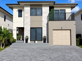 268 NW 13th Ct, Florida City, FL 33034