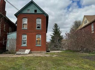 318 Elm St, Quincy, IL 62301