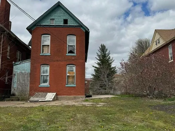 318 Elm St, Quincy, IL 62301