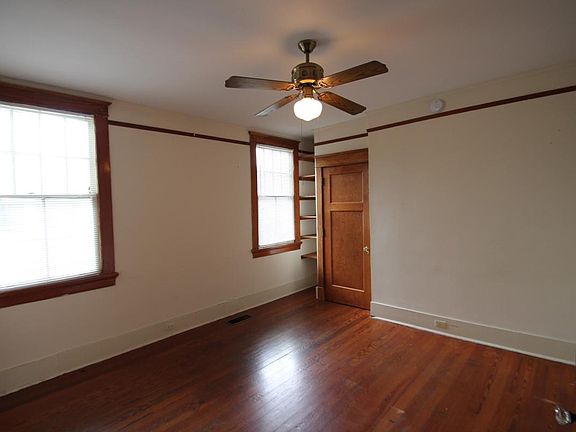2nd image of 2138 Broadway St