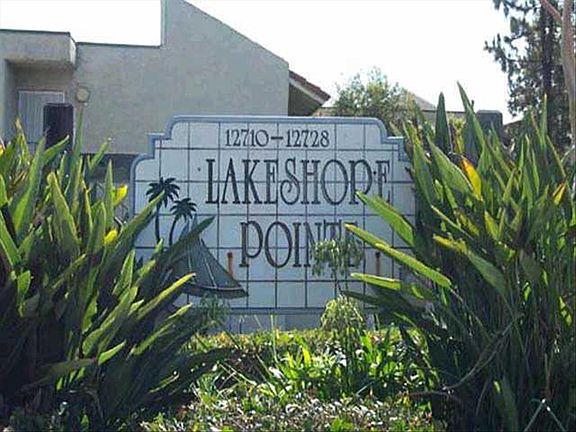 2nd image of 12710 Lakeshore Dr APT J