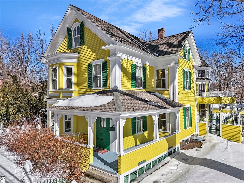 1st image of 303 Blossom St
