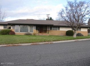 830 Skyline Dr, Sunnyside, WA