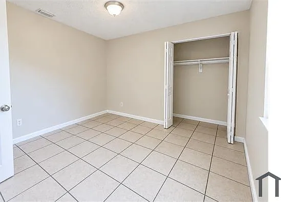 4 bed, $2,950 — Photo 3