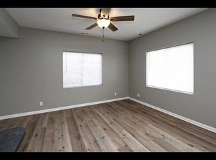 1620 W B St, Lincoln, NE 68522