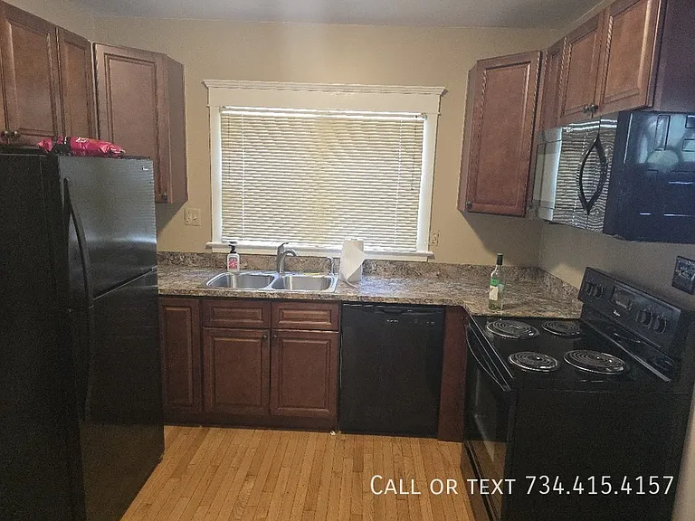509 Linden St — Photo 69