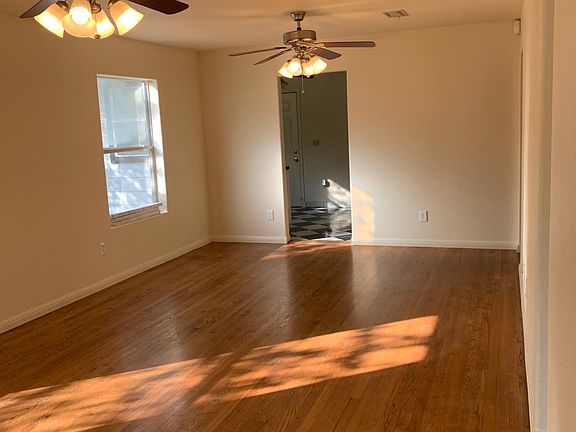 4th image of 523 W Lynwood Ave #1