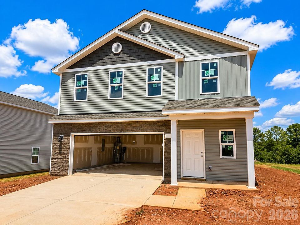 1st image of 207 Roxanna Ct