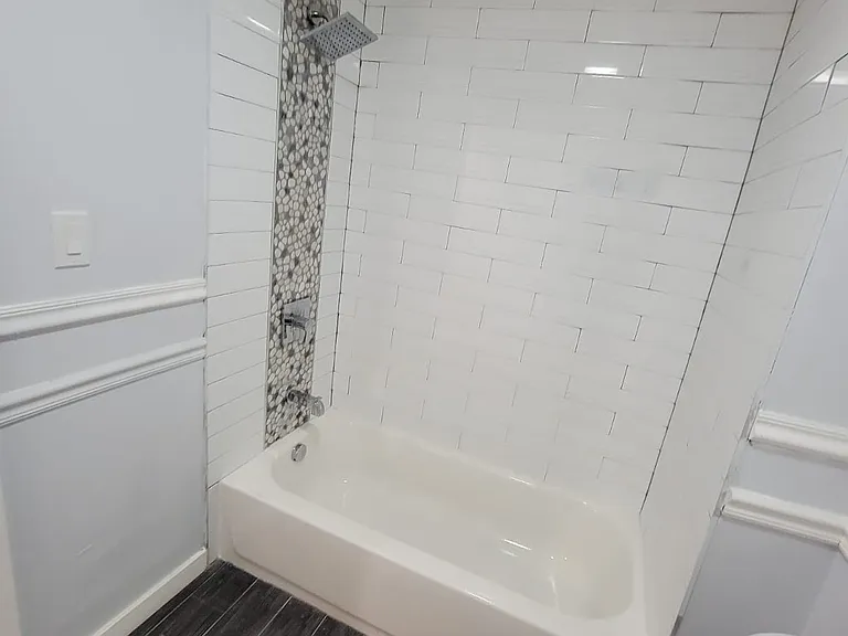 379 S 20th St #B — Photo 7