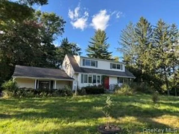 4 Spruce Street, Nanuet, NY 10954