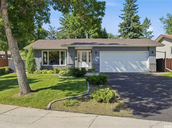 35 Penfold PLACE, Regina, SK S4V 0J7