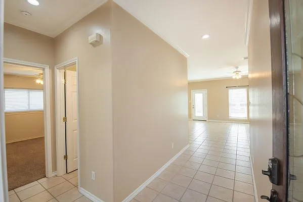 3 bed, 1529 sqft, $2,400 — Photo 3