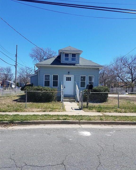 1st image of 108 Hudson Ave