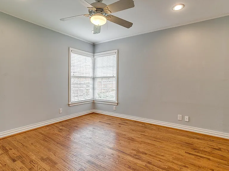 3528 Rogers Ave — Photo 16
