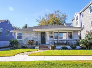 410 N Mansfield Ave, Margate, NJ 08402