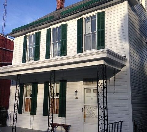 2nd image of 105 S Mechanic St