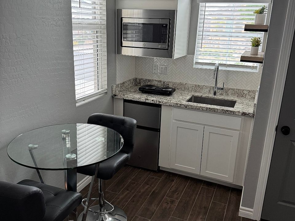 2nd image of 3777 Neblina Dr