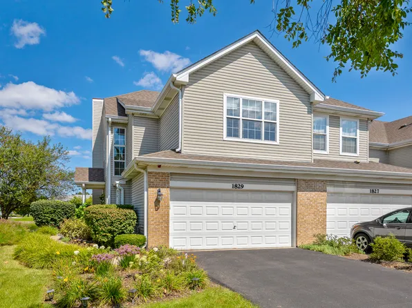 1829 Golden Gate Ln, Naperville, IL 60563