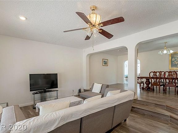2nd image of 4217 El Conlon Ave