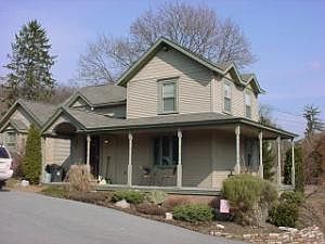 1st image of 6 Miller Ln