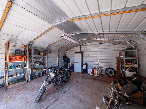 5th image of 1665 Duffield St