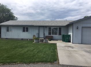 2312 W 12th Pl #A, Kennewick, WA 99337