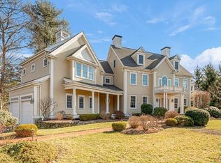 16 Old Barn Rd, Hanover, MA 02339