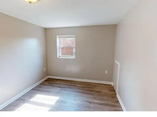 422 Chesapeake St SE, Washington, DC