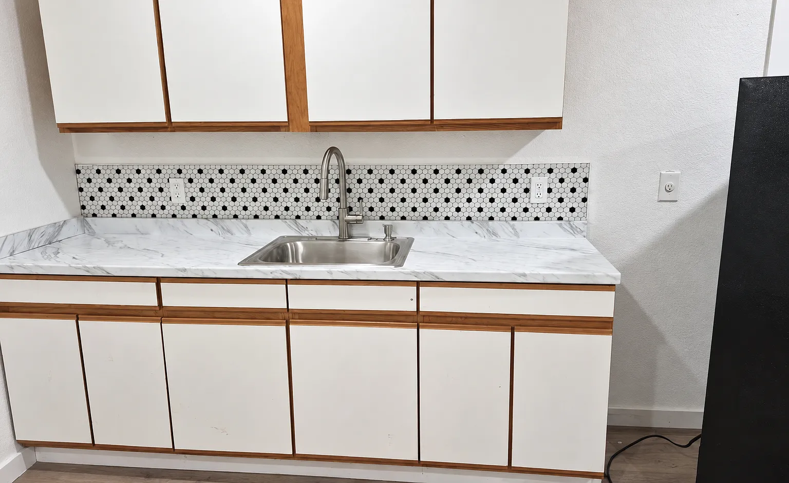 Studio, 224 sqft, $1,150 — Photo 2