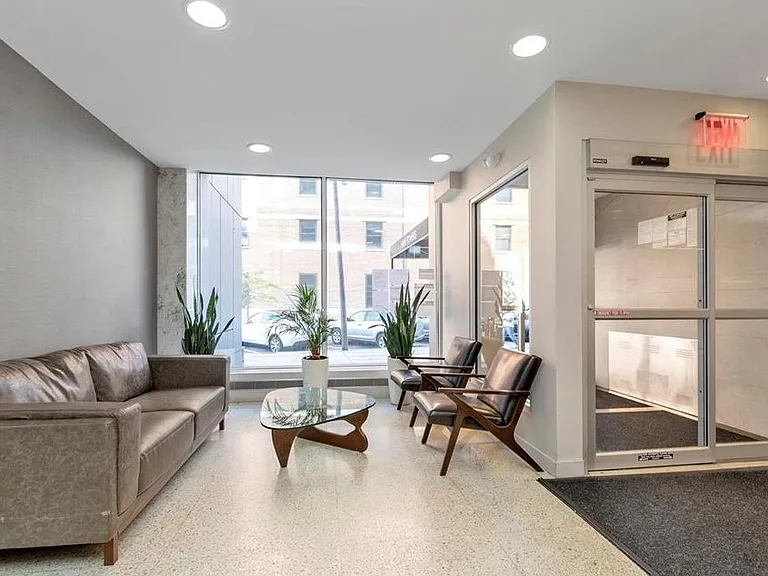 10740 Queens Blvd #11L — Photo 22