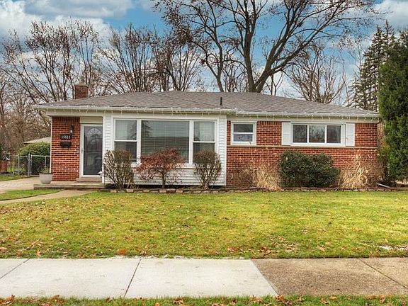 2nd image of 35611 Minton St