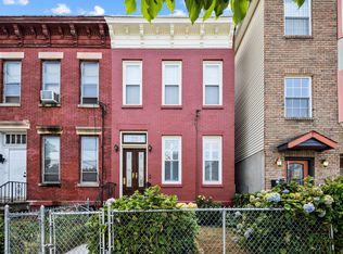 25 Pearsall Ave, Jersey City, NJ 07306