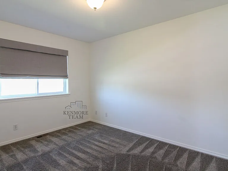 1776 Rowan Ct — Photo 15