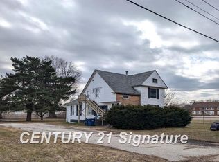 812 Sanderson St, Saint Charles, MI