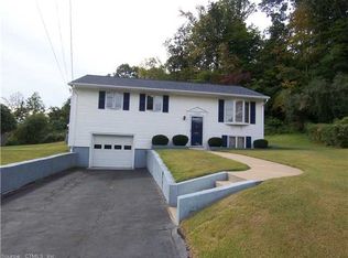 42 Laura Ln, New Haven, CT 06512