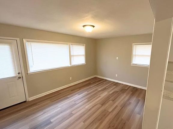 2nd image of 404 Stoneham Rd
