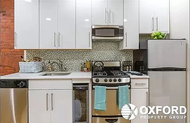 Rented by Oxford Property Group | media 3