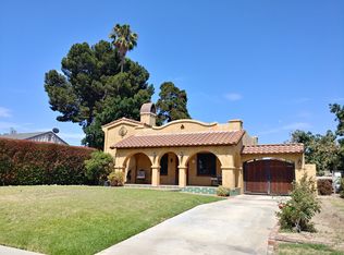 1815 Valencia St, Santa Ana, CA 92706