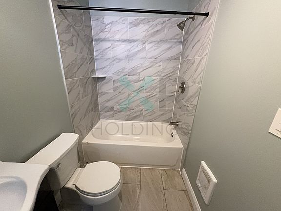 2nd image of 6139 Vine St APT 3