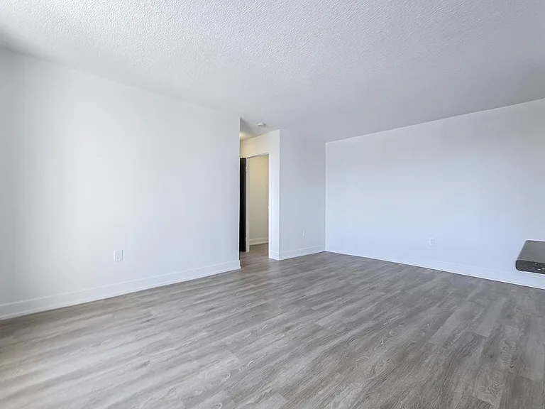 292 Oakdale Ave — Photo 17