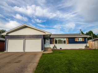 1923 N 6th St, Bismarck, ND 58501