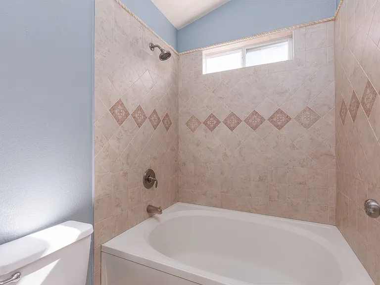 7900 White Grass Ave — Photo 12