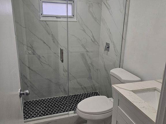3rd image of 6090 W Flagler St APT 508